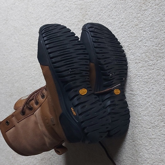 UGG Waterproof Wool Winter Boots - Picture 3 of 3